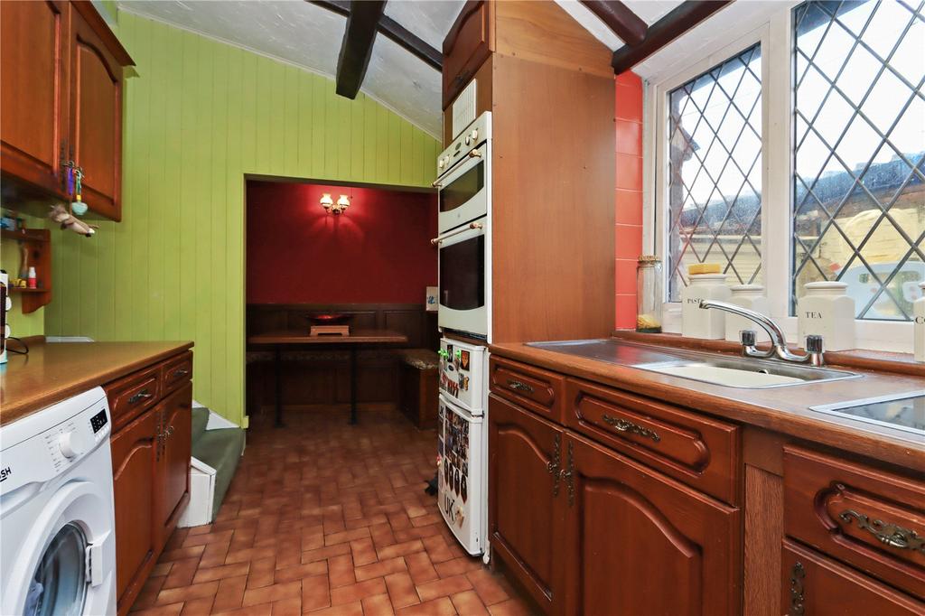 Kitchen Pic 2