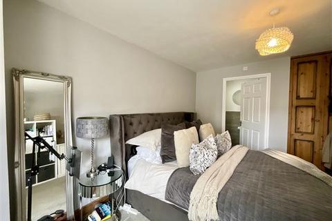 28 Berry Drive, Kiveton Park, Sheffield, S26 6SR