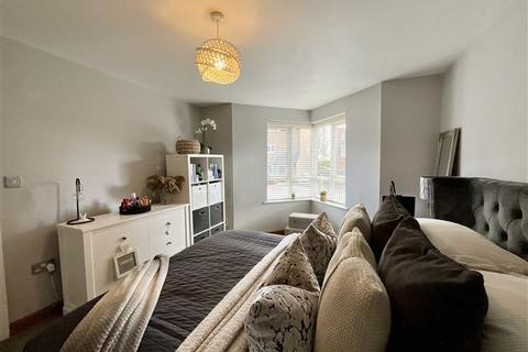 28 Berry Drive, Kiveton Park, Sheffield, S26 6SR