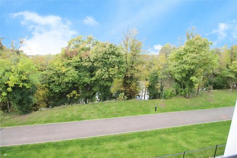 2 bedroom flat to rent, Harrow Close, Bedfordshire MK42
