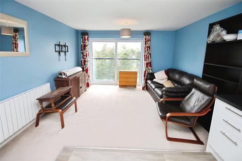 2 bedroom flat to rent, Harrow Close, Bedfordshire MK42