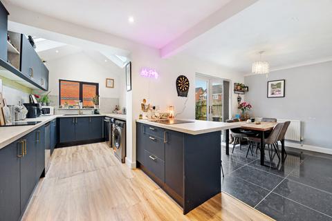 undefined, Petrel Close, Tyldesley M29