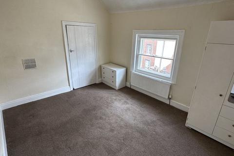 1 bedroom apartment to rent, Victoria Street, SY12 0AB