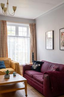 85 Forest Drive East, London, E11 1JX
