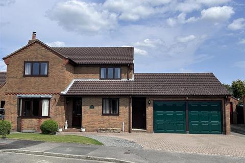 24 Manor View, Rillington, Malton, YO17 8JY
