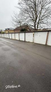 Garage to rent, Bournville Road, Weston-Super-Mare BS23
