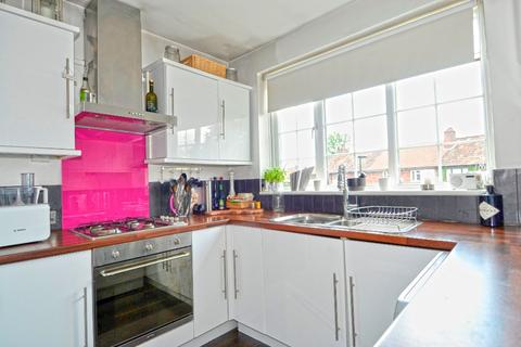 undefined, Craig Road, Richmond, TW10