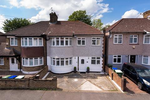 71 Selsey Crescent, Welling, DA16 1ES