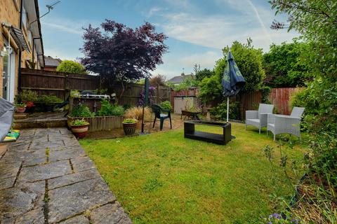 23 Maypole Road, Ashurst Wood, East Grinstead, RH19 3QN