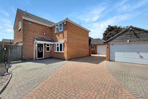 undefined, Sheringham Close, Luton, Bedfordshire, LU2 7AN