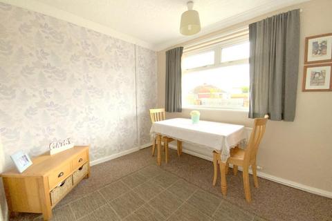 2 bedroom bungalow for sale, Halton Place, Cleethorpes
