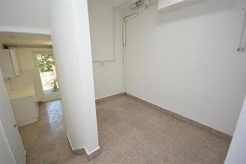 55 Whitlock Drive, London, SW19 6SJ