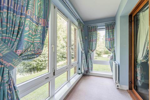 2 bedroom ground floor flat for sale, Granton Road, Edinburgh EH5