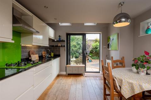 2 bedroom end of terrace house for sale, York Street, Dunnington, York YO19 5ST