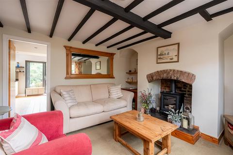 2 bedroom end of terrace house for sale, York Street, Dunnington, York YO19 5ST