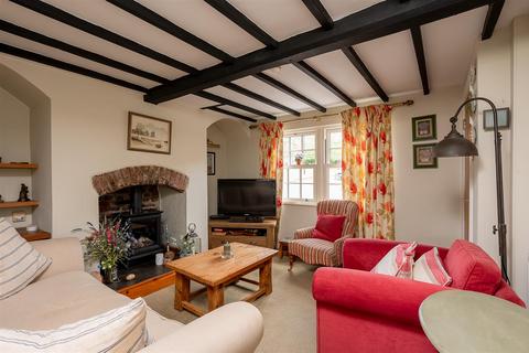 2 bedroom end of terrace house for sale, York Street, Dunnington, York YO19 5ST
