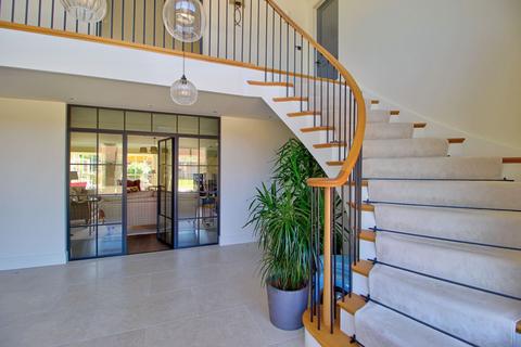 6 bedroom detached house for sale, Forest Road, Wokingham RG40