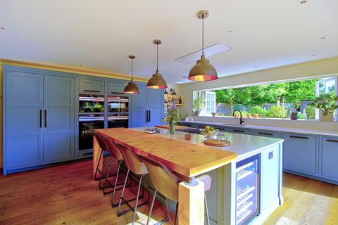 6 bedroom detached house for sale, Forest Road, Wokingham RG40