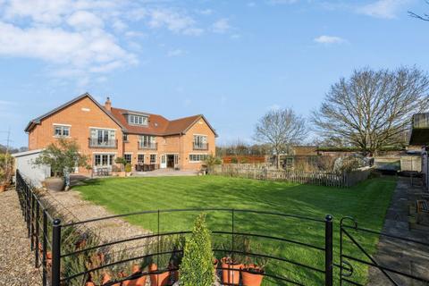 undefined, Forest Road, Wokingham RG40
