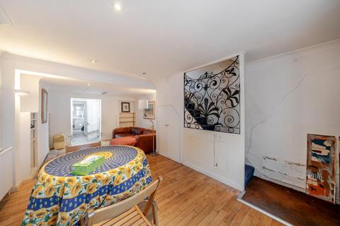 undefined, Waterloo Place,  Richmond,  TW9