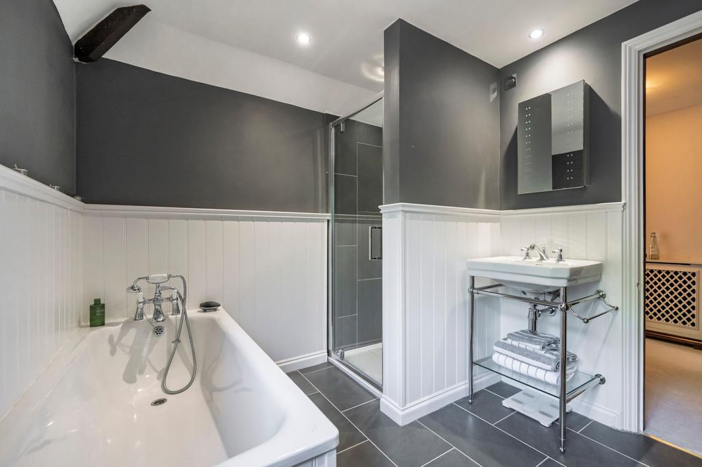 Bathroom One Ensuite