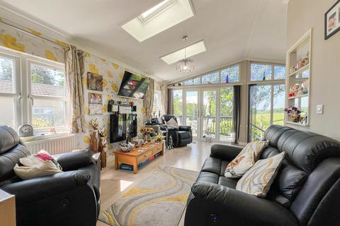 2 bedroom park home for sale, Tower Court, Saltmarshe Castle, Bromyard, HR7