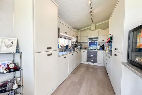 2 bedroom park home for sale, Tower Court, Saltmarshe Castle, Bromyard, HR7