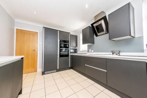 4 bedroom detached house for sale, The Croft, Tingley, Wakefield