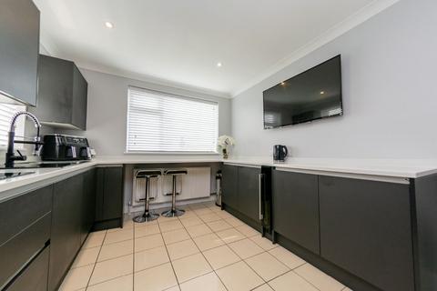 4 bedroom detached house for sale, The Croft, Tingley, Wakefield