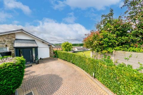 4 bedroom detached house for sale, The Croft, Tingley, Wakefield