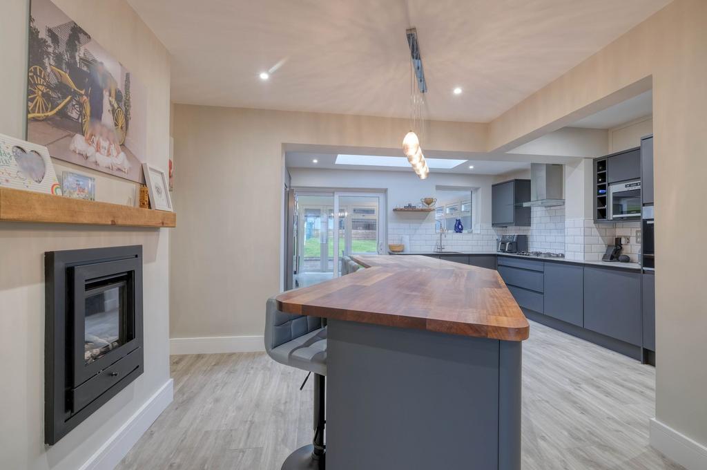 Kitchen Diner