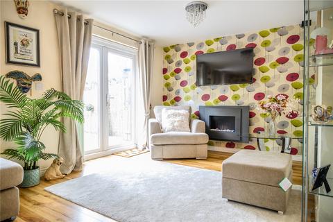 4 bedroom semi-detached house for sale, Waters Edge, New Moston, Manchester, M40