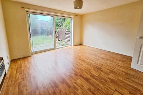 2 bedroom end of terrace house for sale, Montpelier Road, NG7 2JX