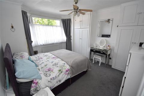 undefined, Douglas Crescent, Houghton Regis, Dunstable, Bedfordshire, LU5
