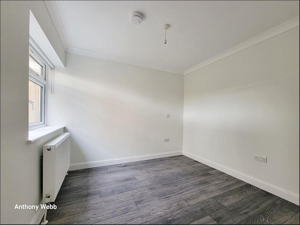 487b bedroom