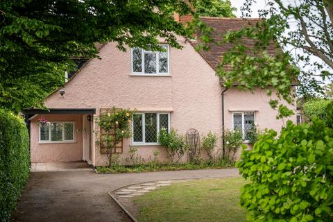 4 bedroom detached house for sale, Norton Road, Letchworth Garden City SG6