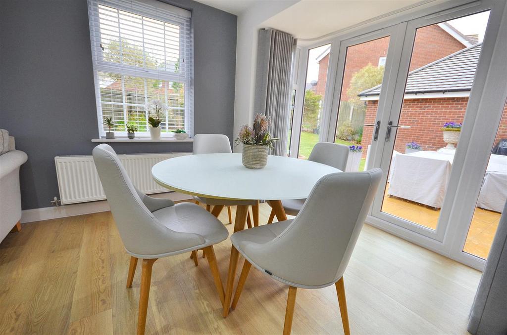 Open Plan Dining Kitchen