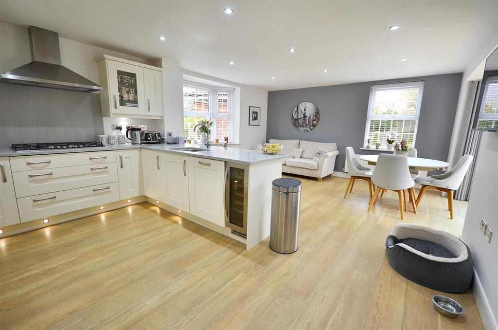 Open Plan Dining Kitchen