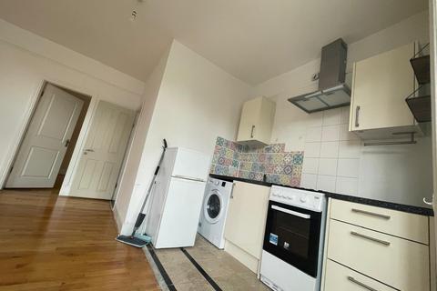 1 bedroom flat to rent, Church Road, Moseley B13