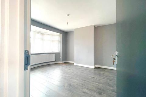 undefined, White Road, Quinton B32