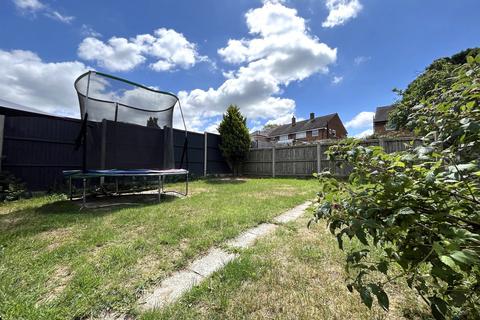 17 Bransby Road, Chessington, KT9 2JZ