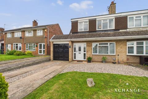 3 bedroom semi-detached house for sale, Alderbrook Drive, Nuneaton CV11