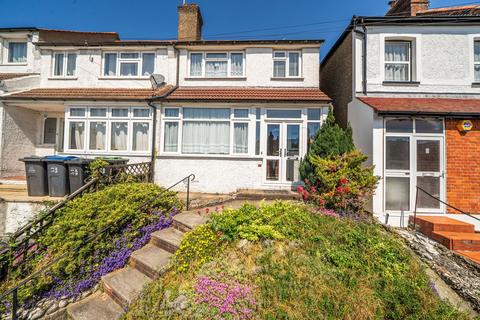 30 Malcolm Road, Coulsdon, CR5 2DA