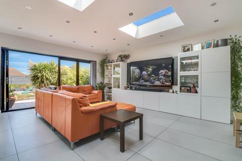 46 Arlington Road, Southend-on-sea, SS2 4UW