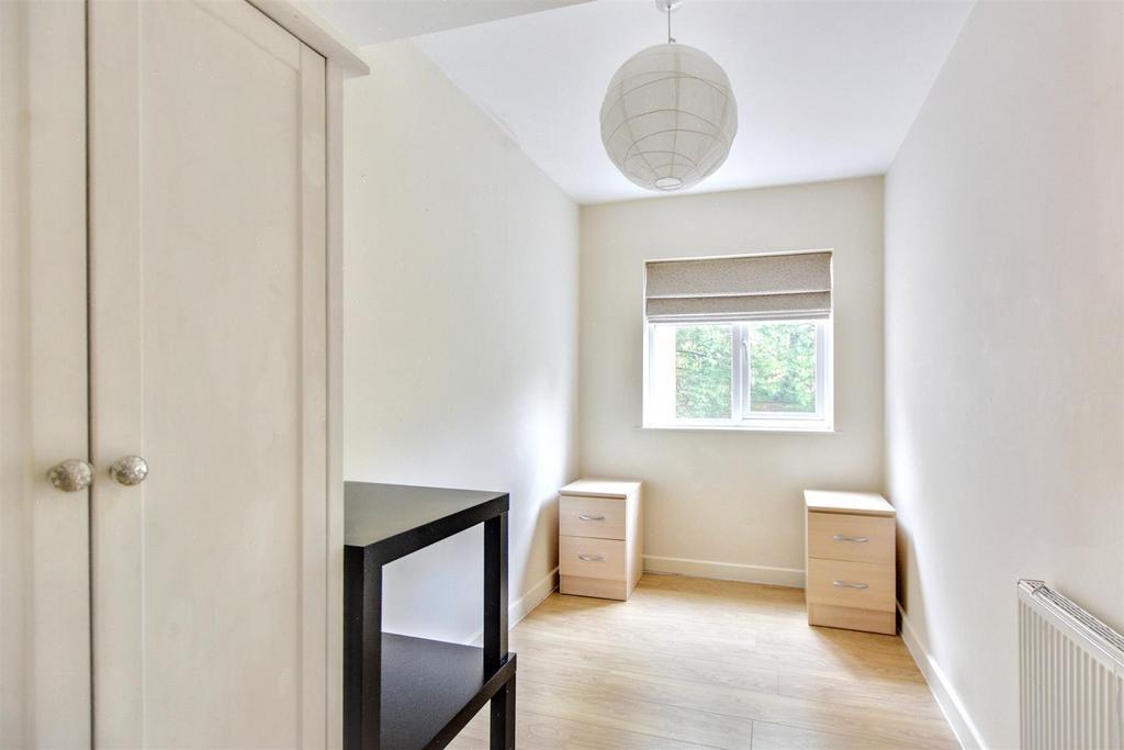 Bedroom 2 1.jpeg