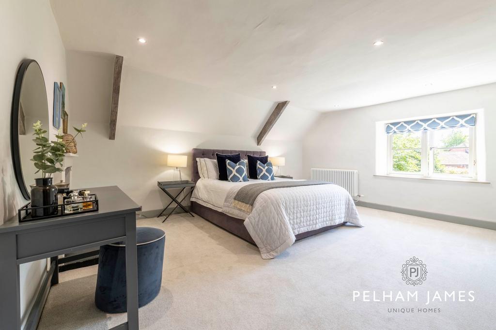Principal Suite, Home Farm, Burley