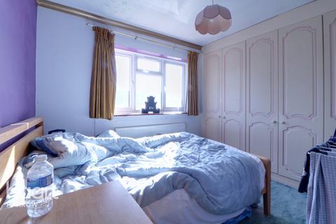 3 bedroom terraced house for sale, Robin Grove, Harrow