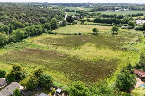Land to rent, 5 Great North Rd Hatfield AL9 5SB