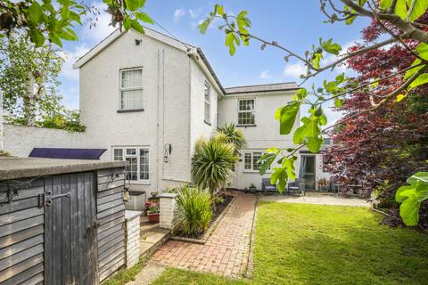 3 bedroom detached house for sale, Apsley Street, Rusthall, Tunbridge Wells