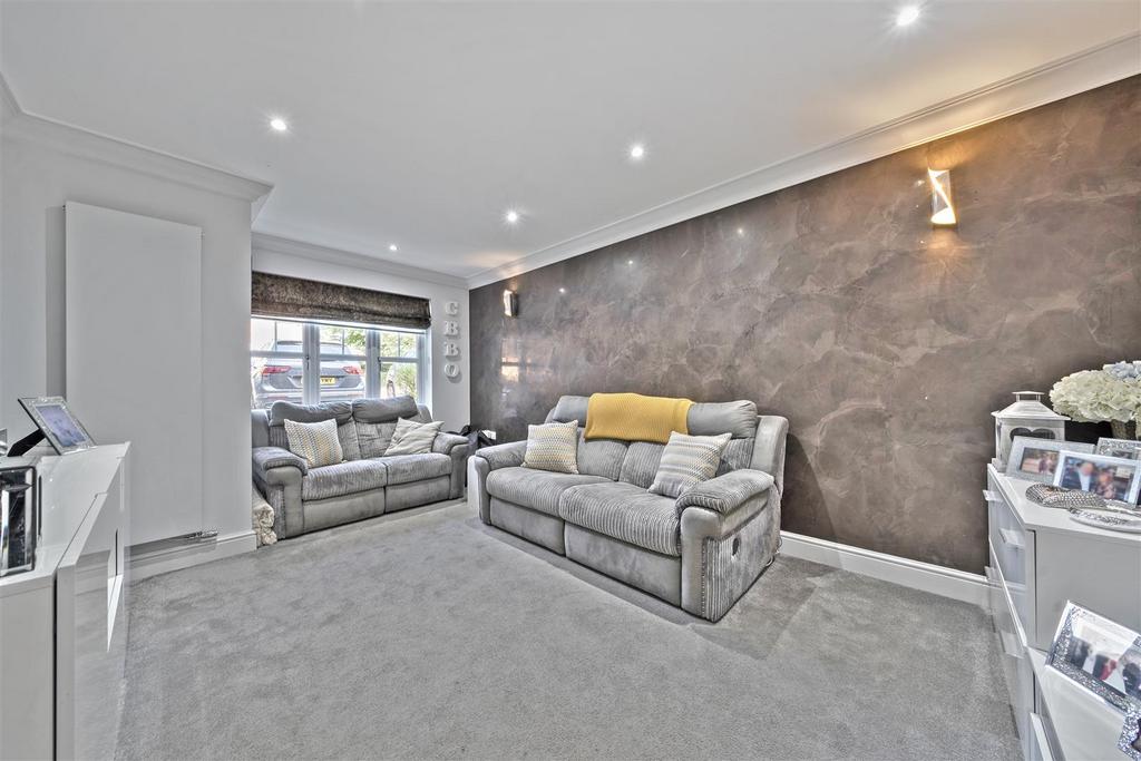 Living Room:
